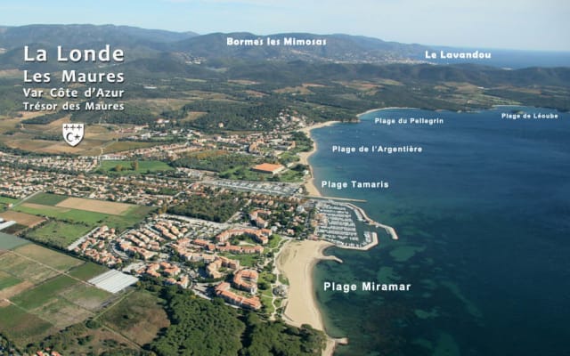 Camera da condividere in appartamento vista mare.