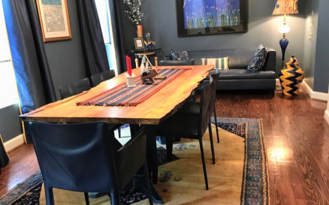 Keith's listing on misterb&b - Dining room