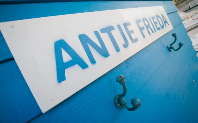 Ostseehausboot Antje Frieda auf der Insel Fehmarn