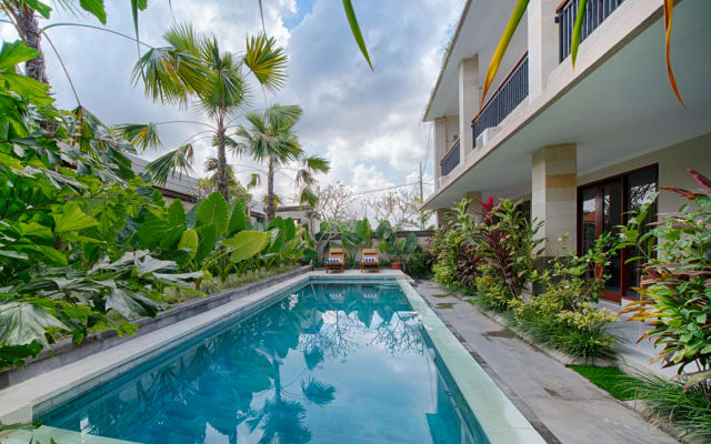 Cozy Deluxe Room in Bali