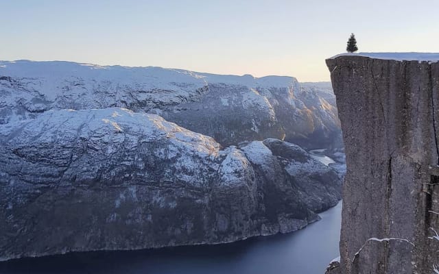 Chambre dans un appartement confortable près de Preikestolen - Photo 14