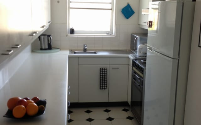 Apt 2BR - Vue imprenable sur la ville, le pont de l'Anzac et les montagnes bleues - Annandale - Photo 13