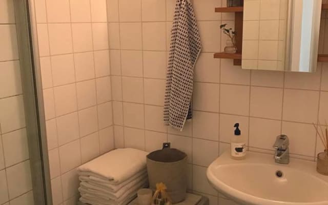 Apartamento de 1 quarto, central e tranquilo / Kungsholmen