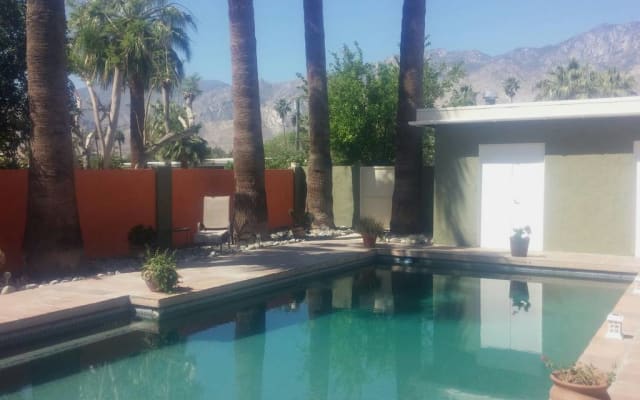 Villa3633 "Retreat" Queen-Prvt Bath