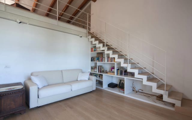 The Red House - A breathtaking view of the Gulf of Poets