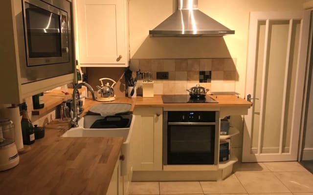 1 Minute from Brighton Rail Station Single Bedroom - Picture 12