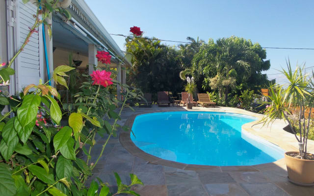 Superbe maison vue/mer, piscine privée, grande varangue St Leu