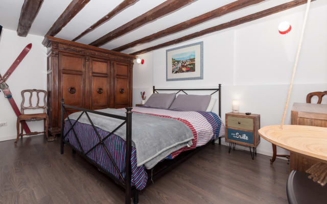 Romantic flat in the historic centre