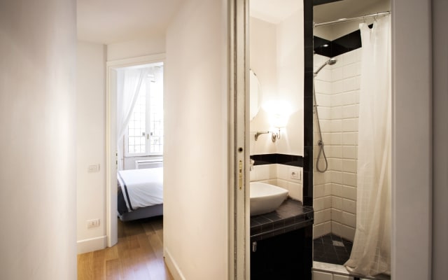 Domus Claudiae - FromHometoRome - Picture 7
