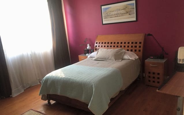 double bed/ comfortable/ Gym / Best location / kitchen / fast wifi