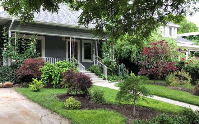 Liberty Park Bungalow mit eigenem Bett (Königin) und Bad-Suite