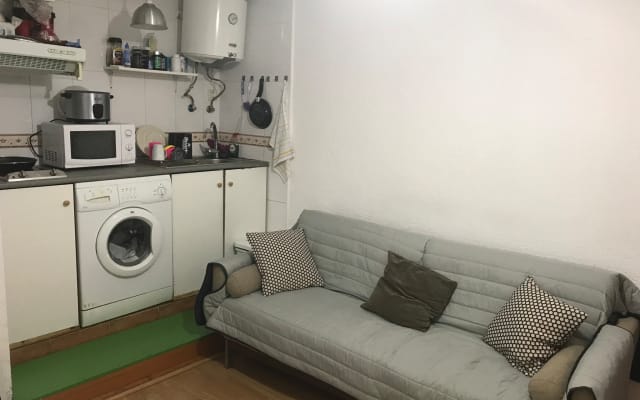 ein Zimmer im Herzen der Madrider Innenstadt und des Schwulenviertels - Foto 11