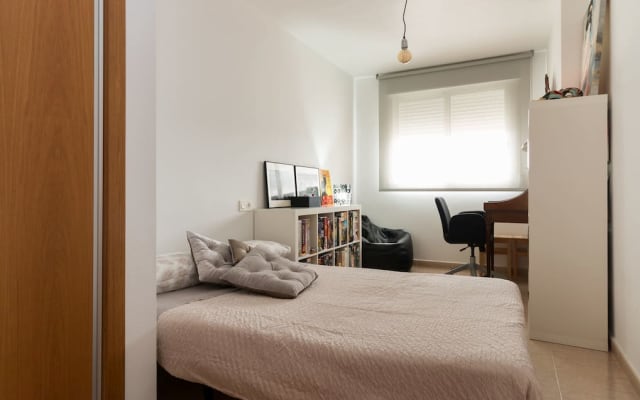 GRANDE CHAMBRE PRIVÉE AVEC TOILETTES EXCLUSIVES À MURCIA