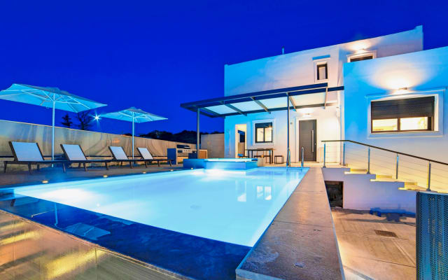 Perla Villa with Private Pool