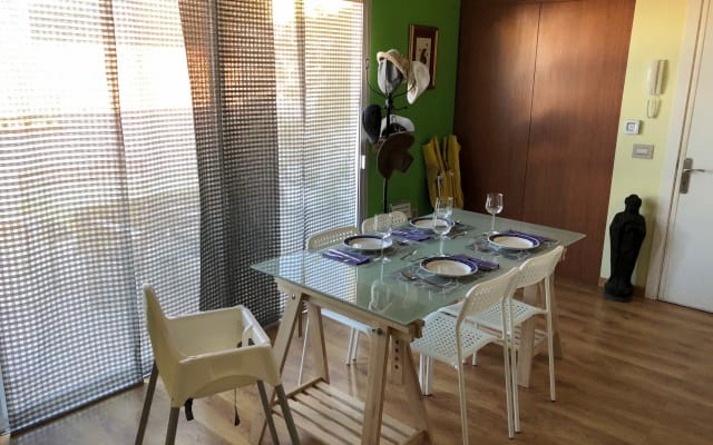 PENTHOUSE MODERNA PERTO DO MAR