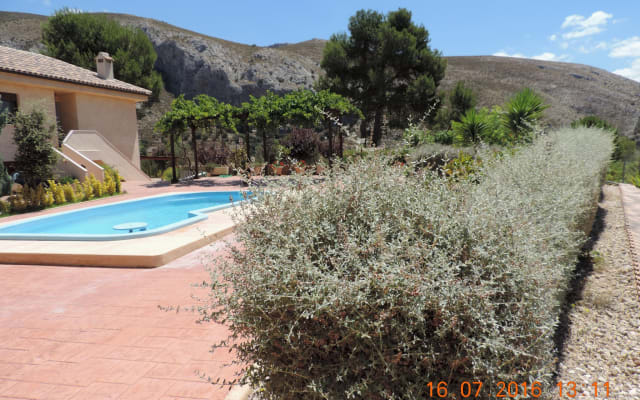 Apartamento em casa de campo. Valência - Alicante - Alcoy - Millena