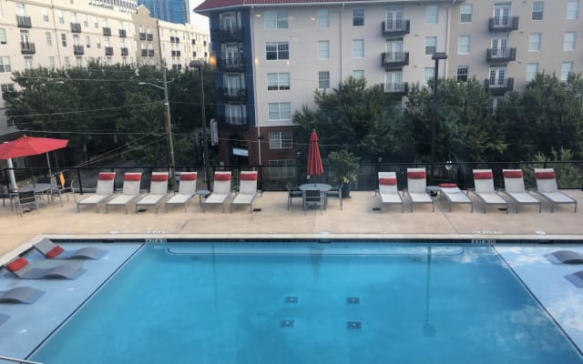 Cute Midtown Apartment