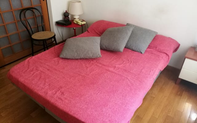 Quarto acolhedor em Roma