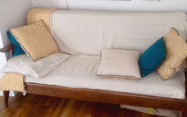 A sofa in my living room - Picture 2