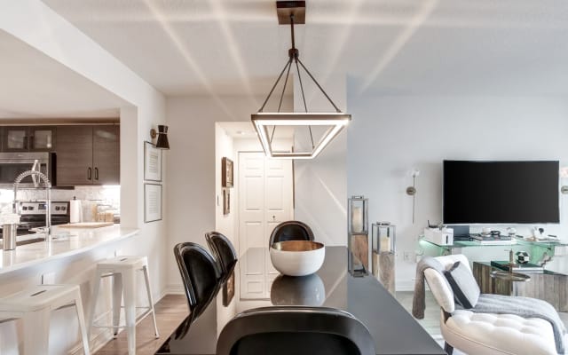 Heart of Brickell - Picture 11