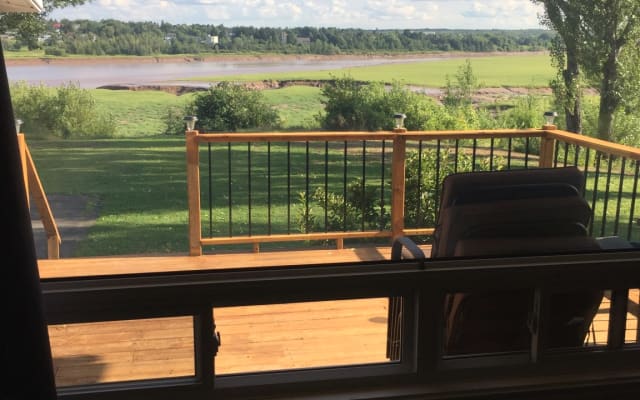 Quiet waterfront setting minutes from downtown