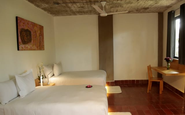 Doppelzimmer mit Balkon #AgradoGuestHouse