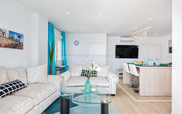 Fantastic, ultra-modern apartment Casa Ronaldo in first beach line - Picture 10