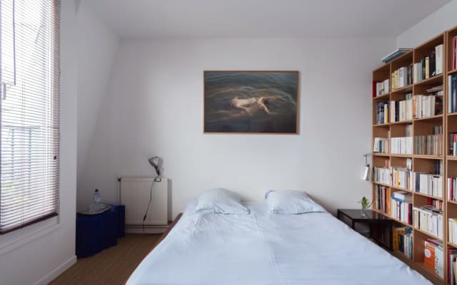 Nice & quiet room in a large apartment, montorgueil area