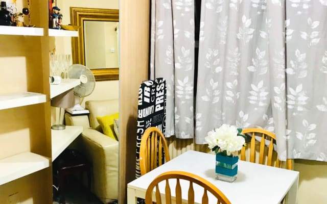 Double Room Central London Kitchennet