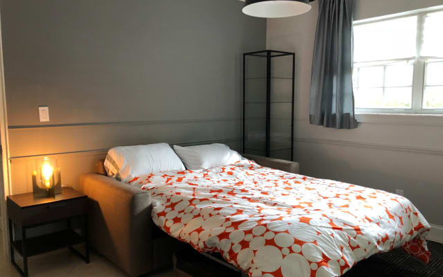 Nice Cozy room in house NORTH Miami