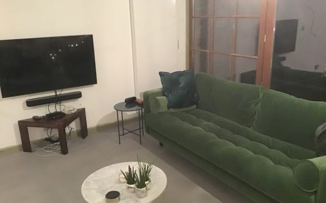 Neues möbliertes Studio!