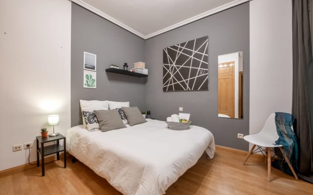 Quarto duplo acolhedor no coração de Malasaña