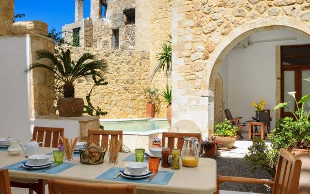 Listed Venetian castles - Villa Maroulas