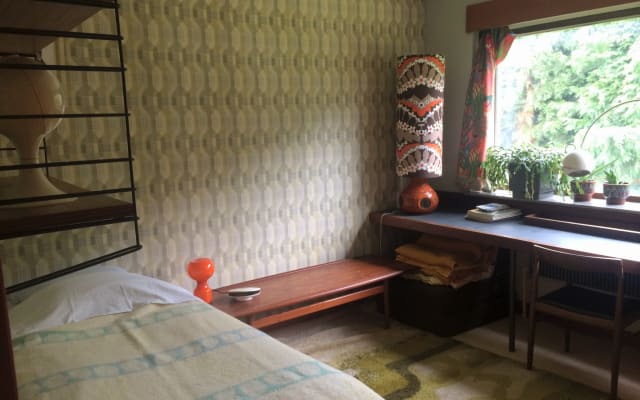 Bungalow d'époque avec deux chambres à un lit chacune - Photo 6