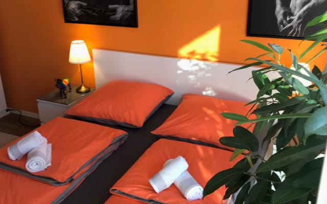 La chambre au centre du quartier gay (à Nollendorfplatz)