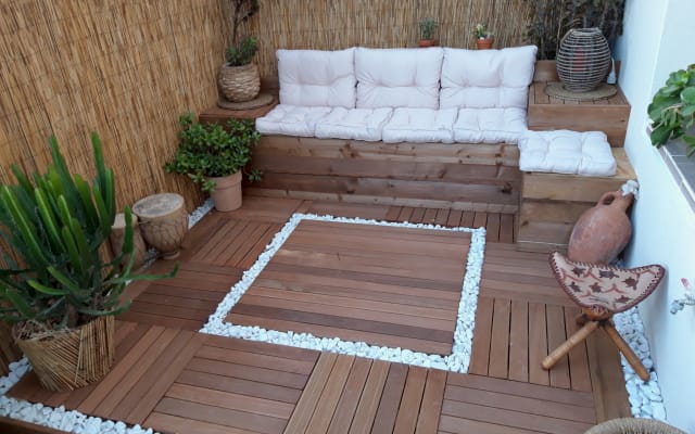 Pleasant duplex studio terrace