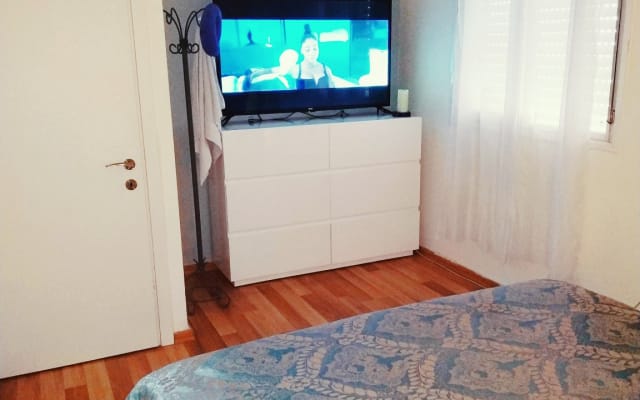  Quarto privado perto do porto de aviação. - Foto 5