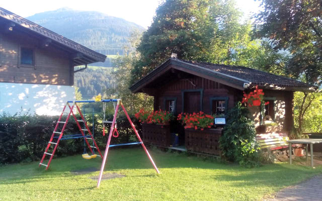 2P Habitación con desayuno y balcón en los Alpes - Foto 12