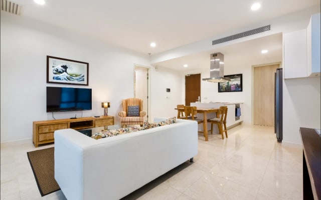 Luxurious 1-bed apartment Imperia Puteri Harbour, 19th floor