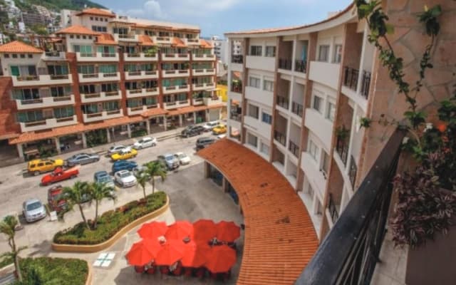 ¡¡¡Condominio mejor ubicado en Puerto Vallarta!!!
