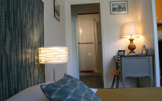 Modernes Apartment Les Tulipiers Queensize-Bett, Privatparkplatz