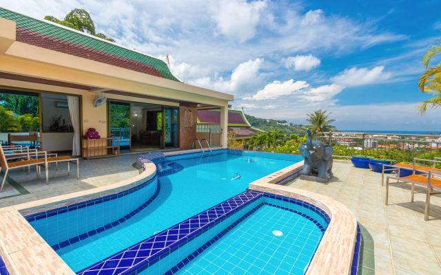 Luxuriöse 4-Bett-Villa mit Meerblick, Pool, Chefkoch, Frühstück, Concierge. - Foto 2