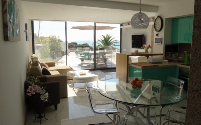 FANTASTISCHES APARTMENT AM MEER (1. Zeile)