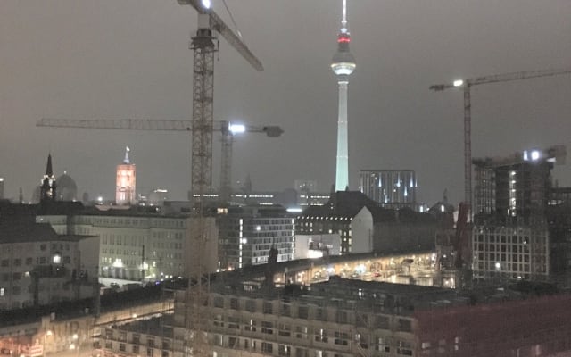 Modern flat Berlin Alexander Platz, 15 min Berghain & 5 min Kitkat   - Picture 15