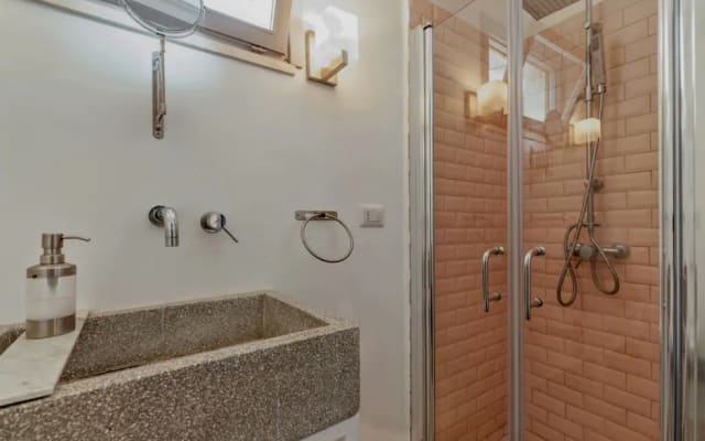elegant apartment 7 km from the beaches - Picture 10