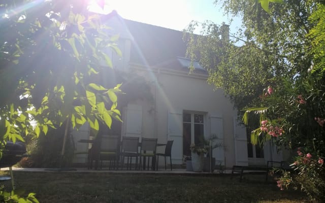Quiet house in residential area
