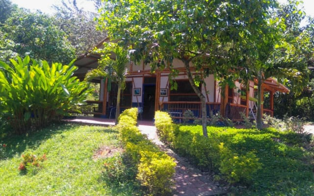 FINCA VERANEO VILLETA100% privato Piscina TV60 "WiFi NETFLIX, BBQ...