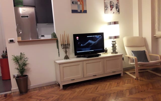 Cozy and New Flat  5 min. from the Metro station (ISTRIA- Violet line) - Foto 2