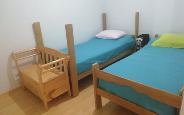 Gemütliches Zimmer mit Bad und Fahrrad inklusive