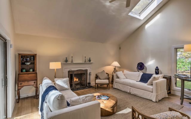 Serenity Room at Ober Oaks - Picture 3